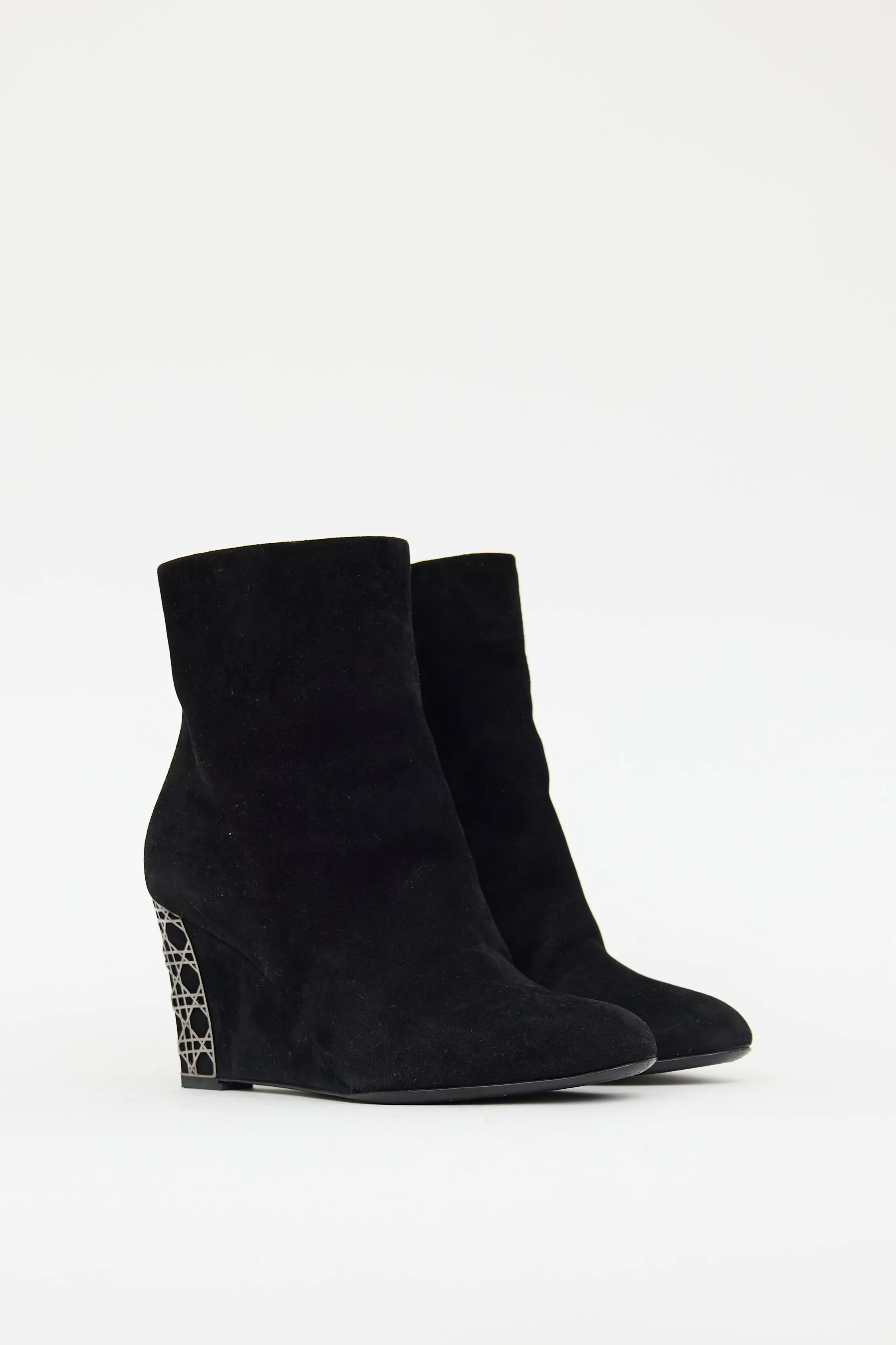 Black Suede Cannage Day Wedge Boot