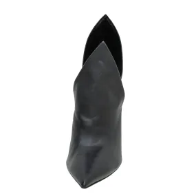 Burberry Black Essendon Pumps 37