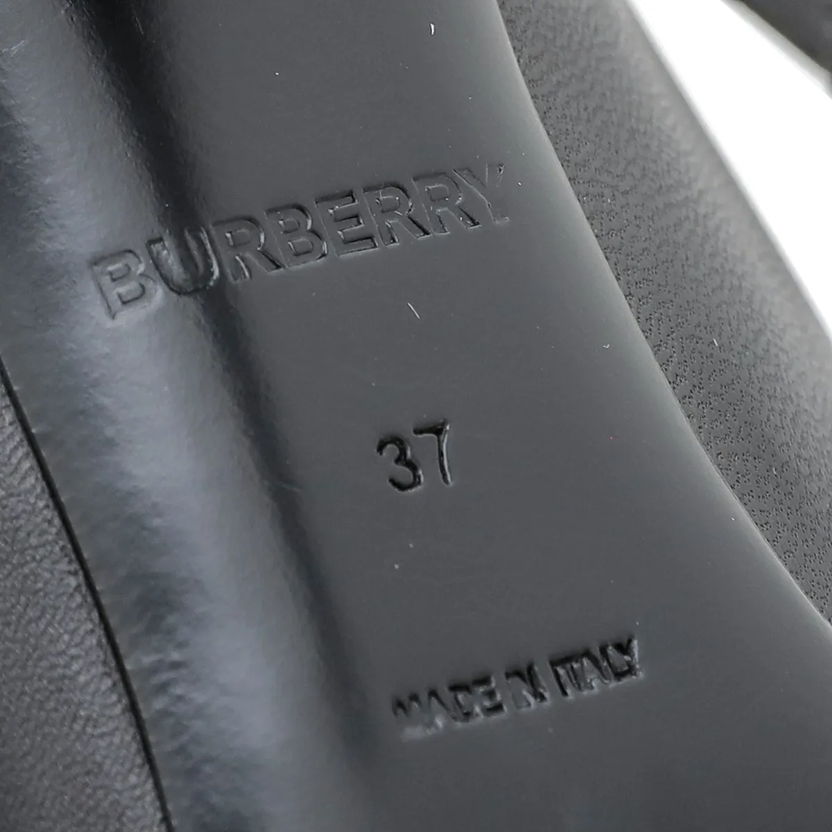 Burberry Black Essendon Pumps 37