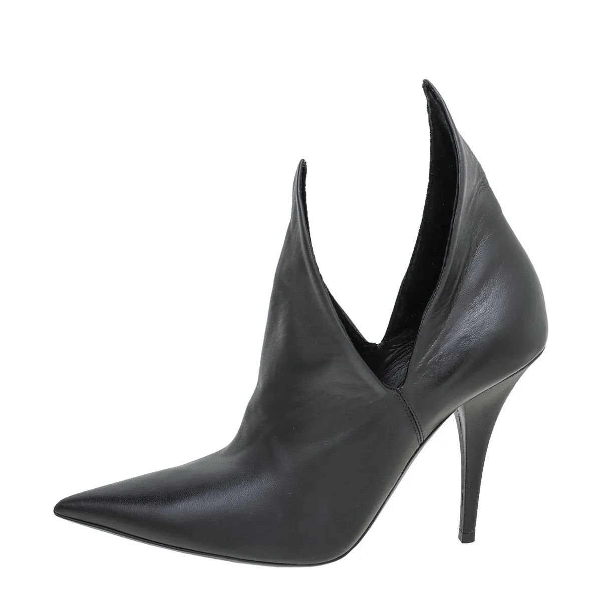 Burberry Black Essendon Pumps 37